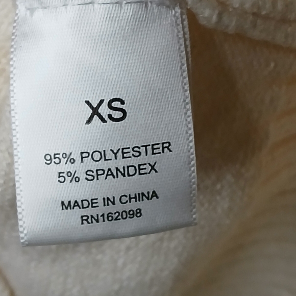 Taylor Swift Red and Beige Collegiate Style Pullover Knit Sweater - Picture 4 of 4